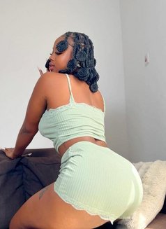 Liily - escort in Visakhapatnam Photo 3 of 4