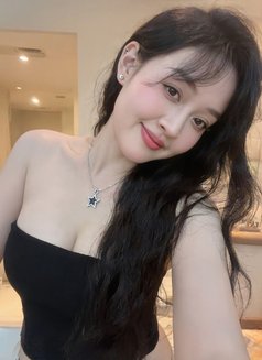 Liisa - escort in Pattaya Photo 1 of 6