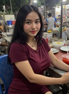 Liisa - escort in Hanoi Photo 1 of 6