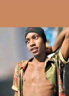Lijay - Male escort in Nairobi Photo 5 of 8