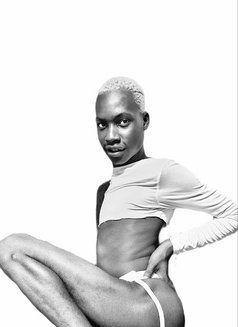 Lijay - Male escort in Nairobi Photo 7 of 8