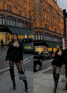 Lika 21CmBarbieshemale - Transsexual escort in Edinburgh Photo 27 of 30