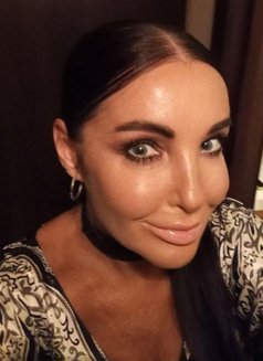 Lika - escort in London Photo 2 of 11