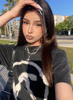 Lika - escort in Milan Photo 4 of 6