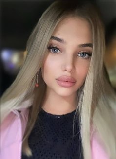 Lika Teen - escort in Dubai Photo 5 of 7