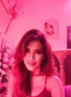 Likla - Transsexual escort in Bangalore Photo 6 of 11