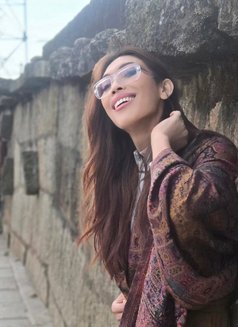 Likla - Transsexual escort in Bangalore Photo 2 of 11