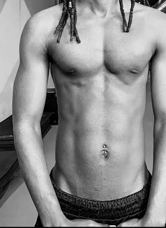 Lil Dark - Male escort in Nairobi Photo 2 of 2