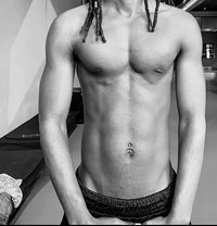 Lil Dark - Male escort in Nairobi