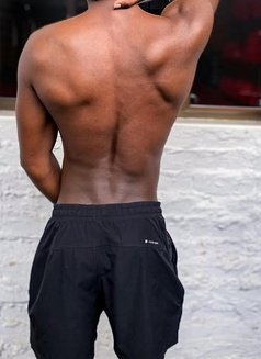Lil Dark - Acompañantes masculino in Nairobi Photo 4 of 4