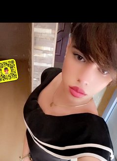 Lil - Transsexual escort agency in Cairo Photo 2 of 3