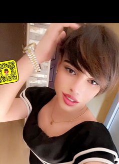 Lil - Transsexual escort agency in Cairo Photo 3 of 3