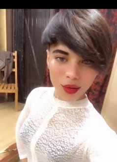 Lil - Transsexual escort agency in Cairo Photo 6 of 9