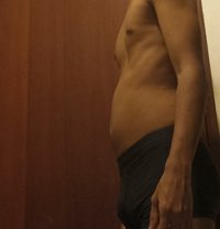 Lil Man - Acompañantes masculino in Colombo