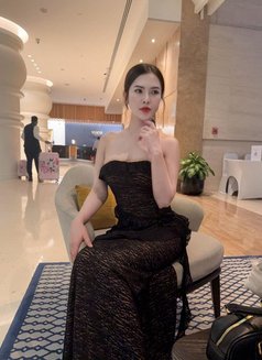 Lila - escort in Muscat Photo 2 of 3