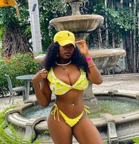 Lila - escort in Bali