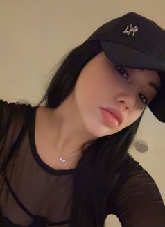 Lila Petite sexy baby New in Dubai - escort in Dubai Photo 5 of 7