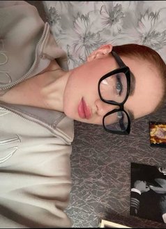 Lila Professional - escort in Hong Kong Photo 5 of 9