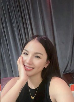 Lili - escort in Mumbai Photo 1 of 3