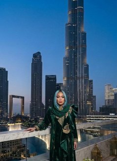 Queen Lilith - escort in Dubai Photo 2 of 3