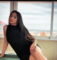 Lili - escort in Muscat