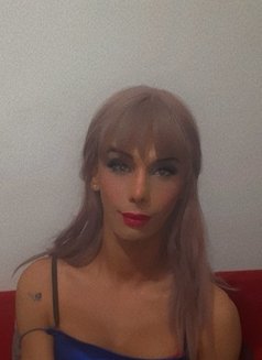Lili - Transsexual escort in Rabat Photo 1 of 3