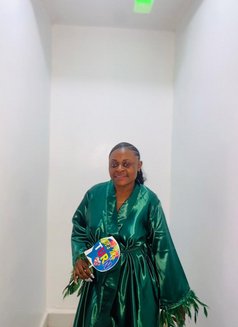 Lili - puta in Tabuk Photo 5 of 7