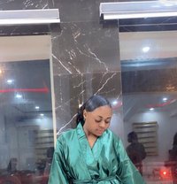 Lili - escort in Tabuk