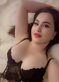 LILIA 🩷 GFE - puta in Dubai Photo 4 of 4