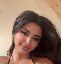 Lilia - puta in Dubai