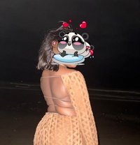 Lilia - puta in Accra