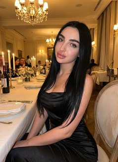 Lilia - escort in Hong Kong Photo 1 of 5