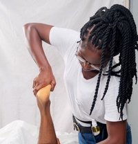 Lilian - masseuse in Accra