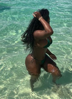 Lilian - escort in Bali Photo 1 of 6