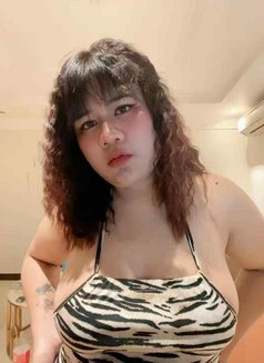 Liliya - escort in Riyadh Photo 8 of 10