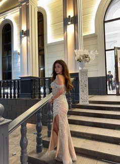 Liliya - escort in Hong Kong Photo 15 of 19