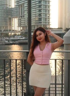 Liliya - escort in Hong Kong Photo 16 of 19