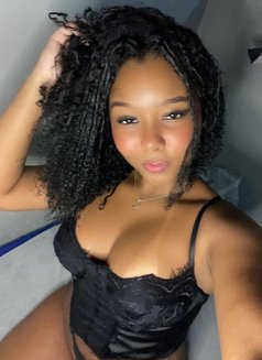 LILLY, SOFT BOOBS THICK ASS - puta in Kathmandu Photo 1 of 5