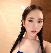 Lilly - escort in Riyadh Photo 1 of 7