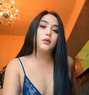 Lilly - Acompañantes transexual in Hong Kong Photo 4 of 5