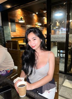 Lilly - Transsexual escort in Manila Photo 1 of 4