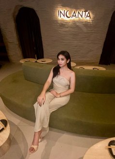 Lilly - Transsexual escort in Manila Photo 3 of 4