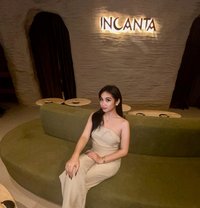 Lilly - Transsexual escort in Manila