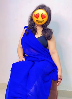 Lilly hot chubby Cam and Real Meet - puta in Gurgaon Photo 9 of 13