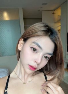 Lilly, Petite & Pretty Face - escort in Singapore Photo 6 of 11