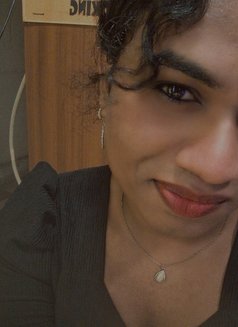 Lilly - Acompañantes transexual in Bangalore Photo 4 of 12