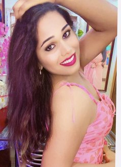 Lilly - Transsexual escort in Hyderabad Photo 8 of 30