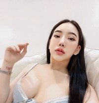 Lilly - escort in Riyadh