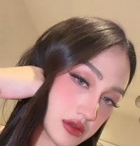 Lilly professional relax massage - Transsexual escort in Riyadh Photo 5 of 12