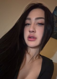 Lilly professional relax massage - Acompañantes transexual in Riyadh Photo 14 of 15